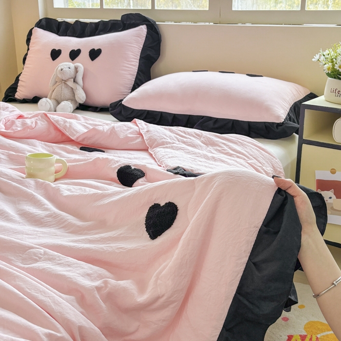 91家纺网 家纺一手货源 找家纺 老K (原美阁） 2025新款毛巾绣韩版单夏被空调被单品 爱心-粉