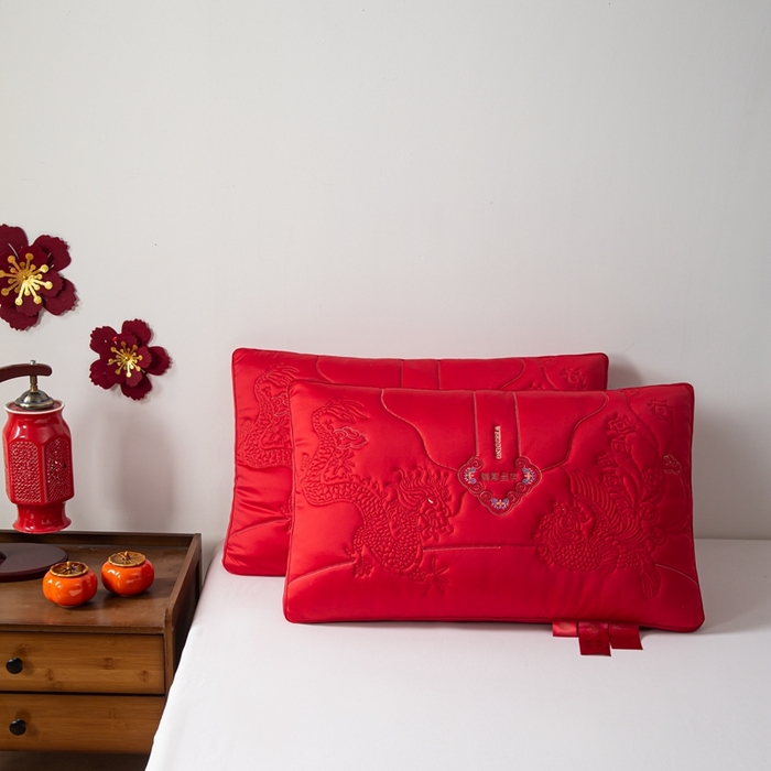 91家纺网 家纺一手货源 找家纺 2025新款婚庆枕芯 龙凤呈祥