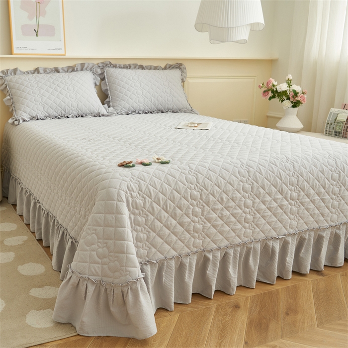 91家纺网 家纺一手货源 找家纺 恒爱家纺 2025新款A类泡泡纱床盖-杜鹃 绅士灰