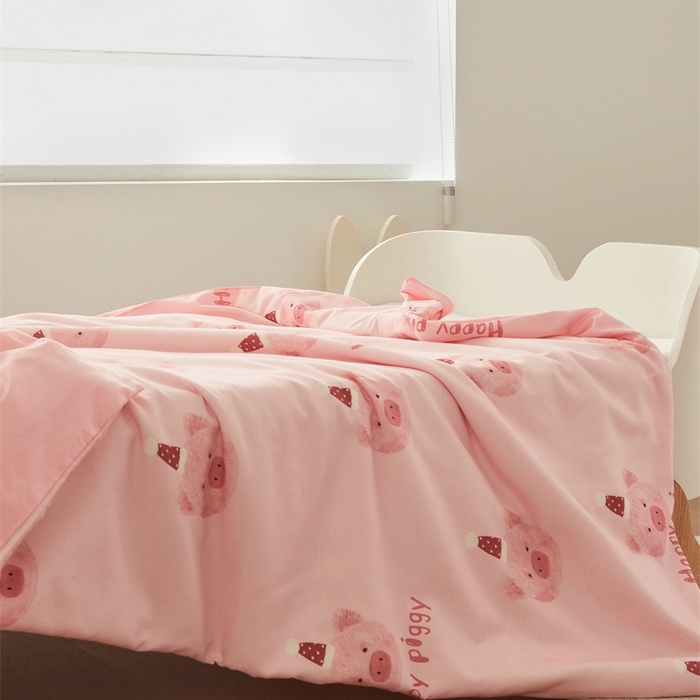 91家纺网 家纺一手货源 找家纺 艾佳宝贝 2025新款A类儿童全棉多功能单被套 乖巧萌猪