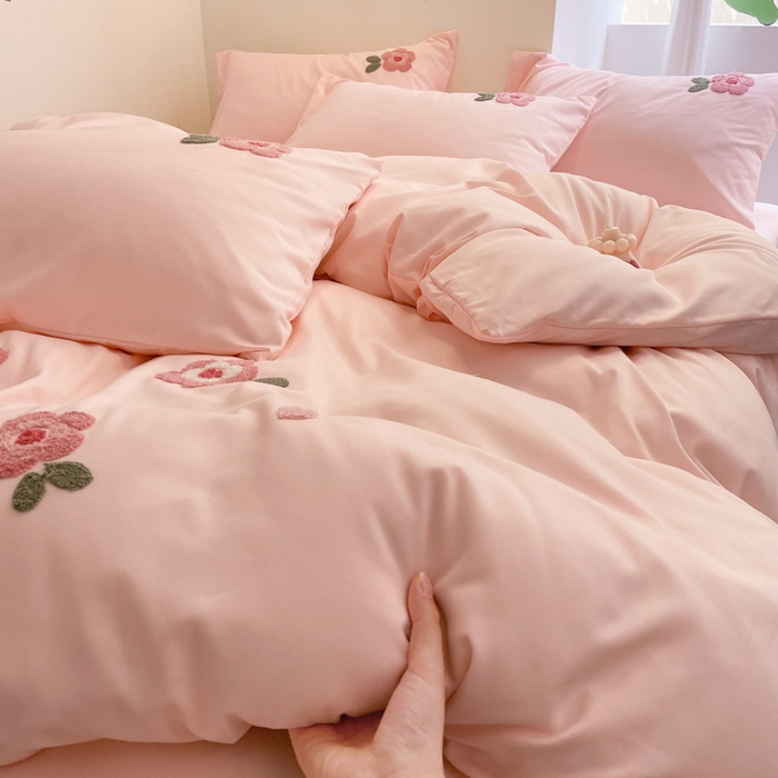 91家纺网 家纺一手货源 找家纺 优卡迪家纺馆 2025新款水洗棉毛巾绣四件套（下载文件夹包含买家秀） 国色天香-玉粉