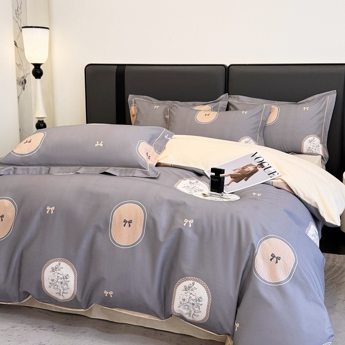 91家纺网 家纺一手货源 找家纺 乐蔻家纺 2025新款全棉13376数码印花四件套 绣缘