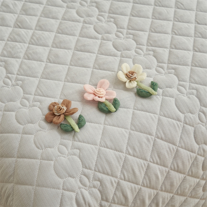 91家纺网 家纺一手货源 找家纺 恒爱家纺 2025新款A类泡泡纱床盖-杜鹃 绅士灰