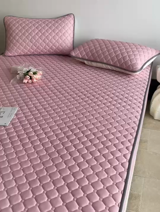 91家纺网 家纺一手货源 找家纺 欧邦2025新款纯色加厚乳胶床笠三件套 方格-豆粉