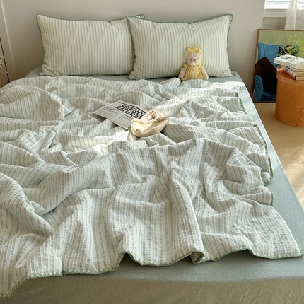 91家纺网 家纺一手货源 找家纺 （总）  曼町家居2025新款全棉水洗棉提花贝壳边夏被系列