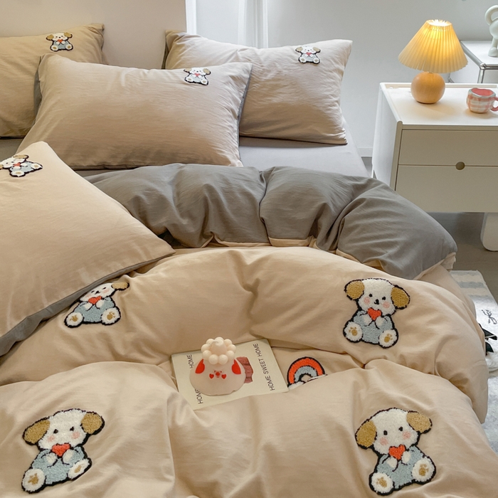 91家纺网 家纺一手货源 找家纺 优卡迪家纺馆 2025新款水洗棉毛巾绣四件套（下载文件夹包含买家秀） 彩虹狗-杏色