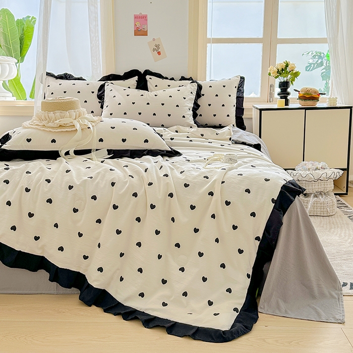 91家纺网 家纺一手货源 找家纺 佳一家纺 2025新款亲肤水洗棉夏被 爱心点点