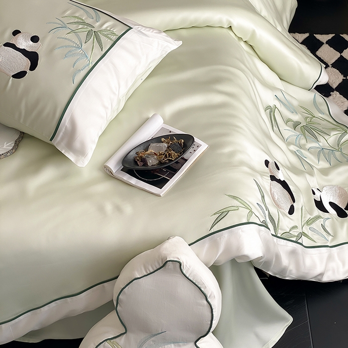 91家纺网 家纺一手货源 找家纺 MIU缪家居 2025新款60支兰精天丝四件套-熊猫与竹 熊猫与竹-清绿