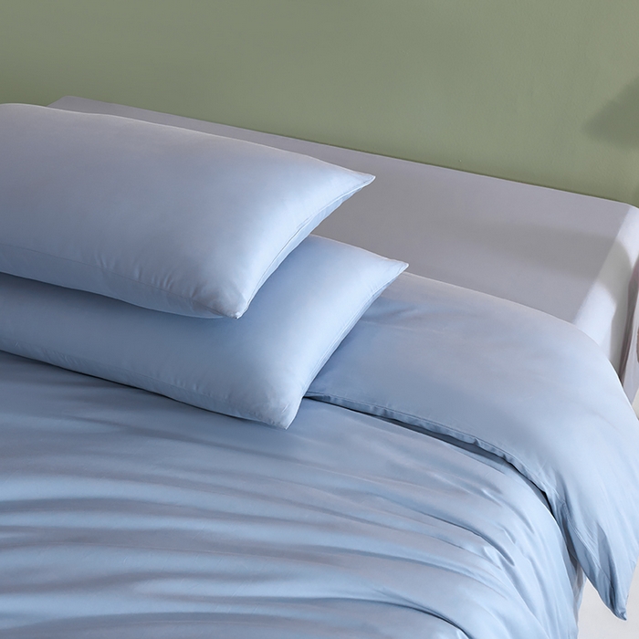 91家纺网 家纺一手货源 找家纺 闲鱼家纺 2025新款亲肤舒适60S黑标A类全棉纯色四件套单被套单床笠-风格一单被套单床笠-风格二 浅蓝灰