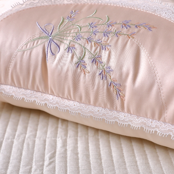 91家纺网 家纺一手货源 找家纺 （总）糖果枕芯 2025新款薰衣草花边护颈枕情侣随礼助眠枕头