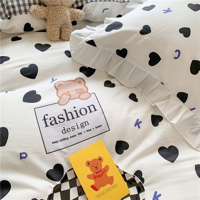 91家纺网 家纺一手货源 找家纺 2025新款公主风四件套全棉纯棉白花边被套床单款式三件套 爱心小熊