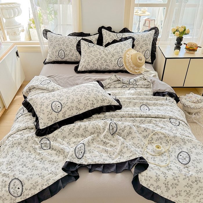 91家纺网 家纺一手货源 找家纺 佳一家纺 2025新款亲肤水洗棉夏被 花香