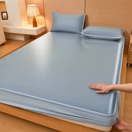 91家纺网 家纺一手货源 找家纺 （总）2025夏季新品纯色冰藤床笠三件套凉感冰丝床笠席子单件床罩