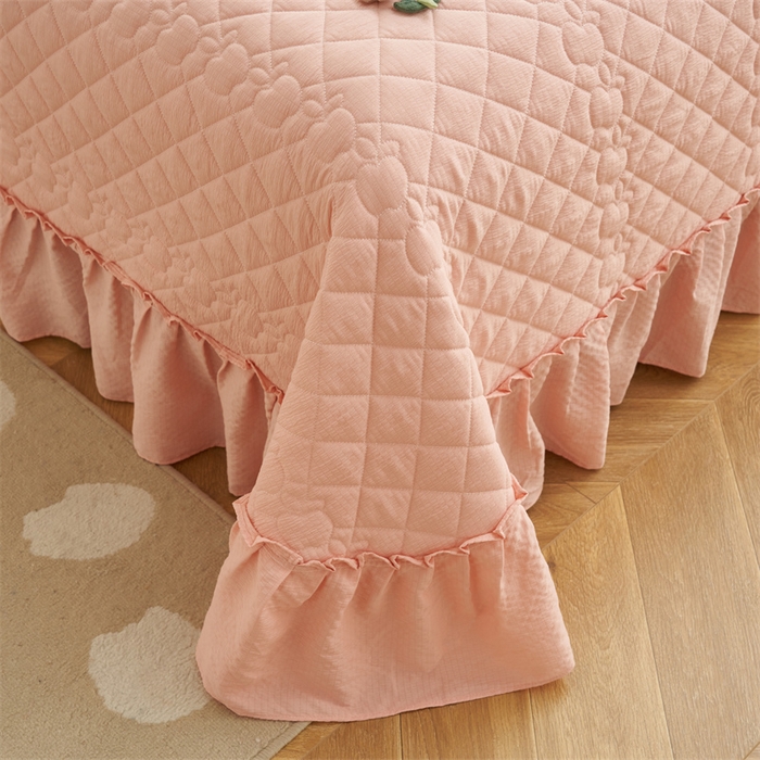 91家纺网 家纺一手货源 找家纺 恒爱家纺 2025新款A类泡泡纱床盖-杜鹃 浅豆沙