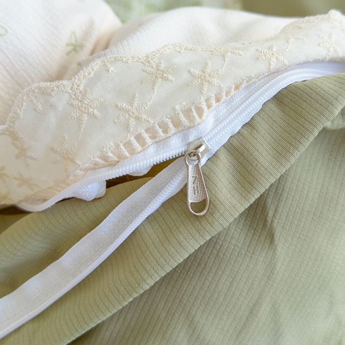 91家纺网 家纺一手货源 找家纺 竹合家纺 2025新款春日碎花法式镂空花边款式提花皱皱四件套 法式-结美绿