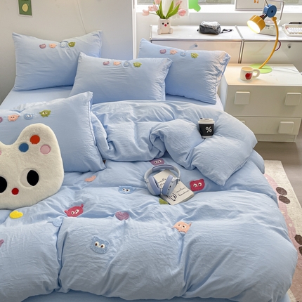 91家纺网 家纺一手货源 找家纺 优卡迪家纺馆 2025新款水洗棉毛巾绣四件套（下载文件夹包含买家秀） 开心怪兽-蓝