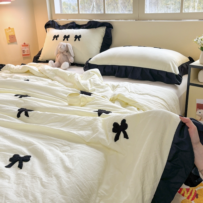 91家纺网 家纺一手货源 找家纺 老K (原美阁） 2025新款毛巾绣韩版单夏被空调被单品 蝴蝶结-米白