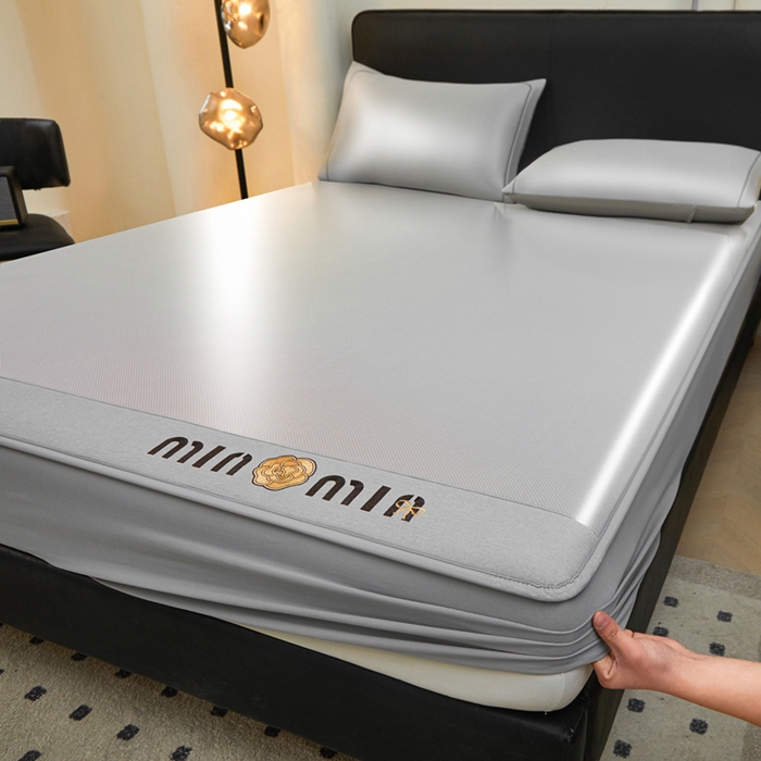 91家纺网 家纺一手货源 找家纺 全季家居 2025新款全季家居5A抗菌min系列凉感冰丝席 床笠-银灰