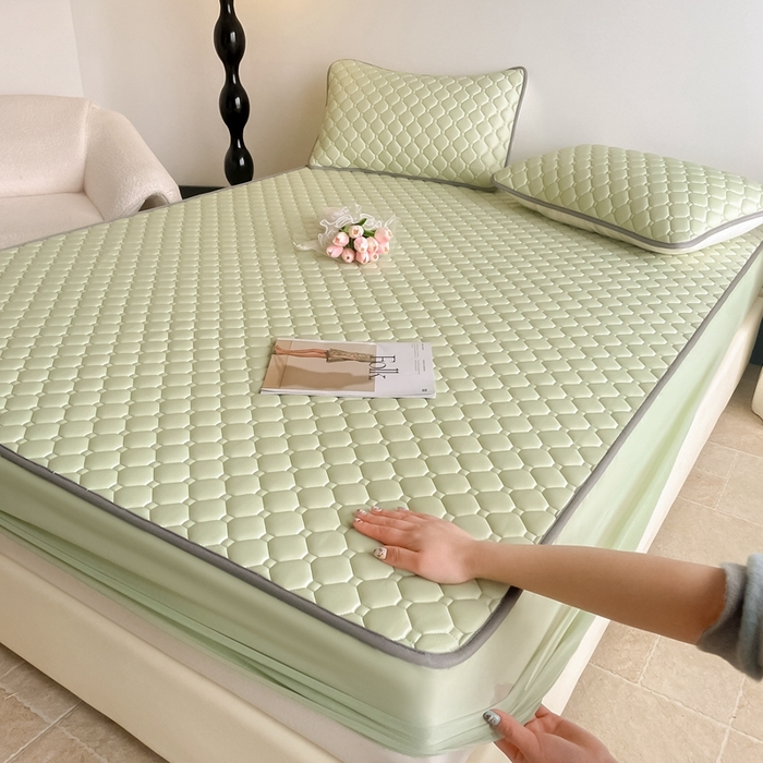 91家纺网 家纺一手货源 找家纺 欧邦2025新款纯色加厚乳胶床笠三件套 方格-果绿