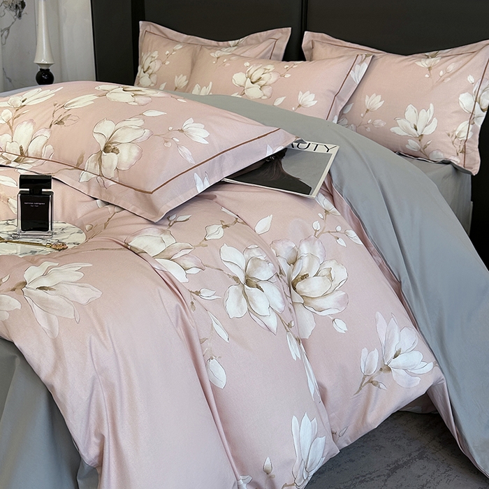 91家纺网 家纺一手货源 找家纺 乐蔻家纺 2025新款全棉13376数码印花四件套 云阁栖香 粉