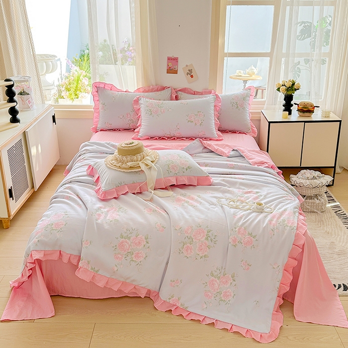 91家纺网 家纺一手货源 找家纺 佳一家纺 2025新款亲肤水洗棉夏被 倾城之恋