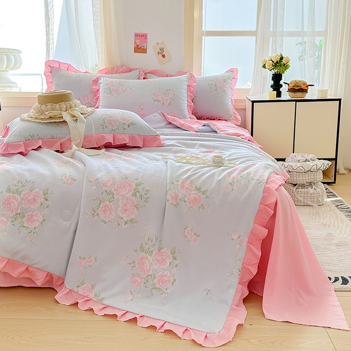 91家纺网 家纺一手货源 找家纺 佳一家纺 2025新款亲肤水洗棉夏被 倾城之恋