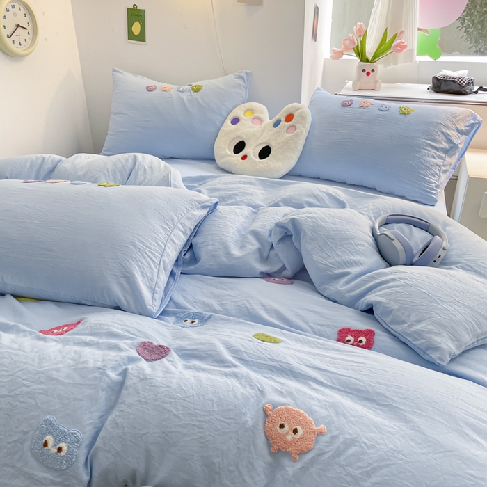 91家纺网 家纺一手货源 找家纺 优卡迪家纺馆 2025新款水洗棉毛巾绣四件套（下载文件夹包含买家秀） 开心怪兽-蓝