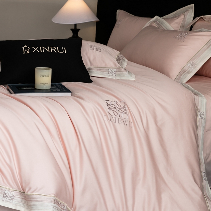 91家纺网 家纺一手货源 找家纺 馨蕊家居 2025新款100s高奢典藏简约全棉系列四件套-棉罗莎 棉罗莎-蔷薇粉