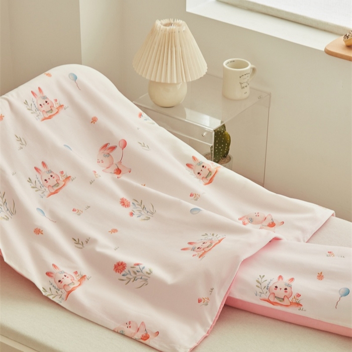 91家纺网 家纺一手货源 找家纺 艾佳宝贝 2025新款A类儿童全棉多功能单被套可拆式夏被四季被子 春日游玩