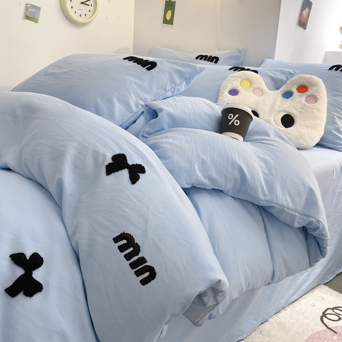 91家纺网 家纺一手货源 找家纺 优卡迪家纺馆 2025新款水洗棉毛巾绣四件套（下载文件夹包含买家秀） 迷你情结-蓝