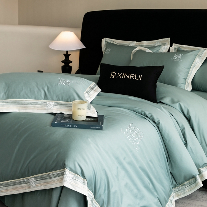 91家纺网 家纺一手货源 找家纺 馨蕊家居 2025新款100s高奢典藏简约全棉系列四件套-棉罗莎 棉罗莎-北卡蓝