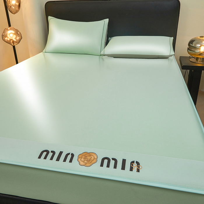 91家纺网 家纺一手货源 找家纺 全季家居 2025新款全季家居5A抗菌min系列凉感冰丝席 床笠-水绿