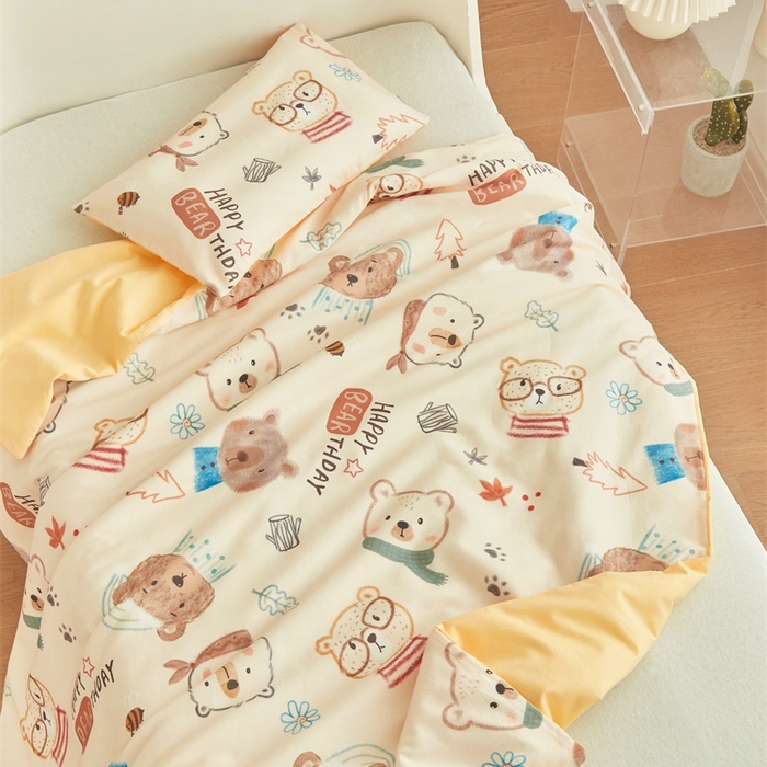 91家纺网 家纺一手货源 找家纺 艾佳宝贝 2025新款A类儿童全棉多功能单被套可拆式夏被 憨憨萌熊