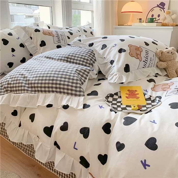 91家纺网 家纺一手货源 找家纺 2025新款公主风四件套全棉纯棉白花边被套床单款式三件套 爱心小熊