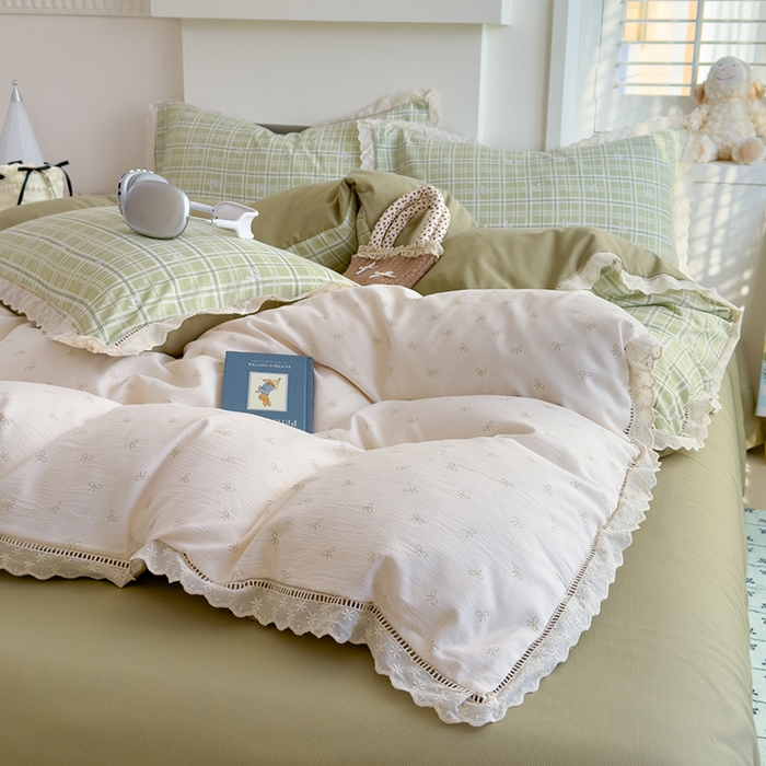 91家纺网 家纺一手货源 找家纺 竹合家纺 2025新款春日碎花法式镂空花边款式提花皱皱四件套 法式-结美绿