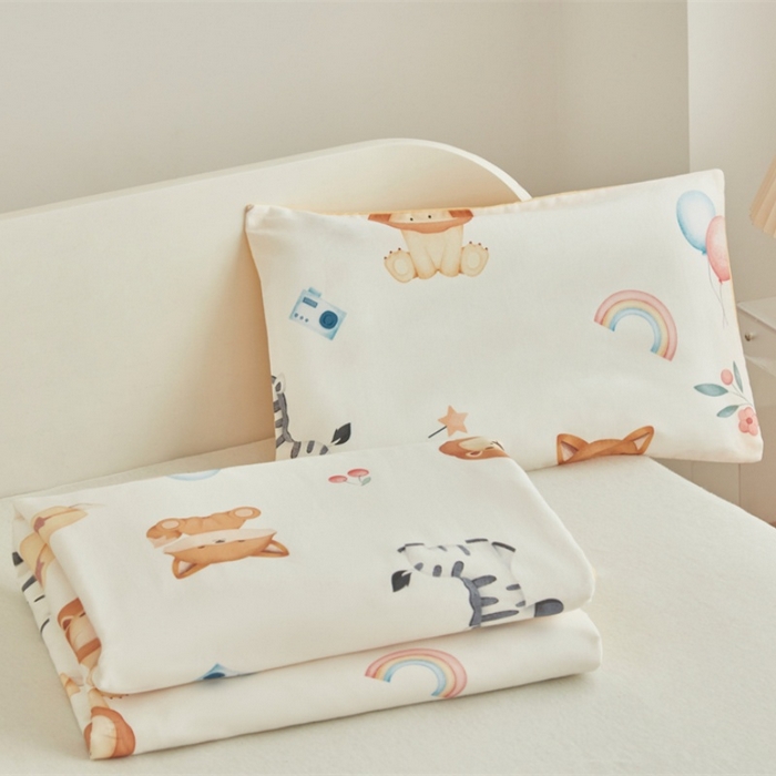 91家纺网 家纺一手货源 找家纺 艾佳宝贝 2025新款A类儿童全棉多功能单被套可拆式夏被 萌趣动物园