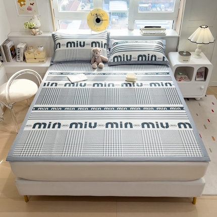 91家纺网 家纺一手货源 找家纺 （总）斯尔顿 2025新款炭光冰丝凉席