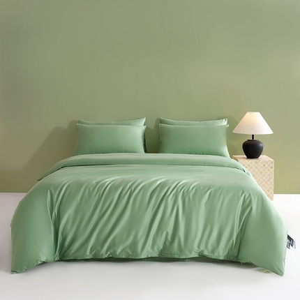 91家纺网 家纺一手货源 找家纺 闲鱼家纺 2025新款亲肤舒适60S黑标A类全棉纯色四件套单被套单床笠-风格一单被套单床笠-风格二 翠微绿