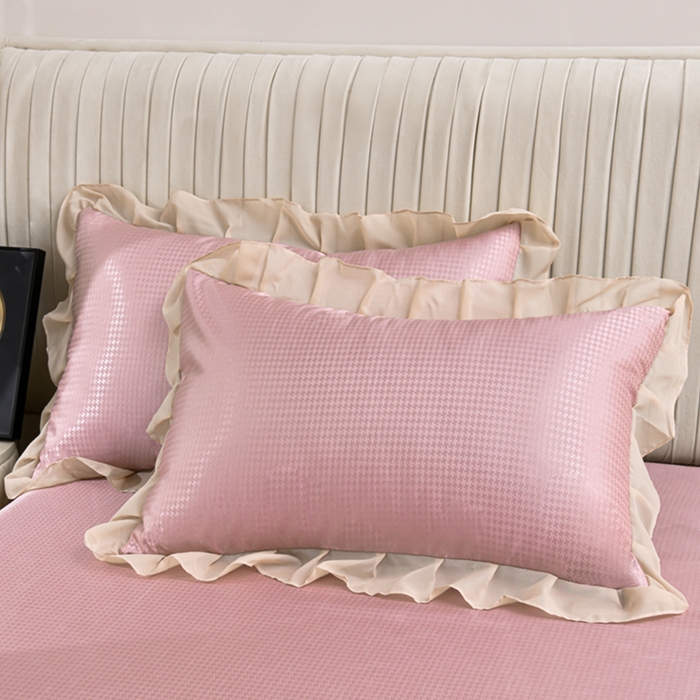 91家纺网 家纺一手货源 找家纺 家之硕家纺 2025新款冰丝凉席床裙款三件套 浅豆沙