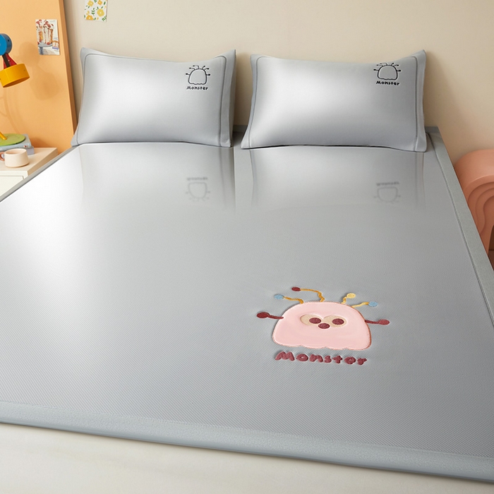 91家纺网 家纺一手货源 找家纺 （总）全季家居 2025新款5A抗菌碳光卡通贴布系列冰丝席