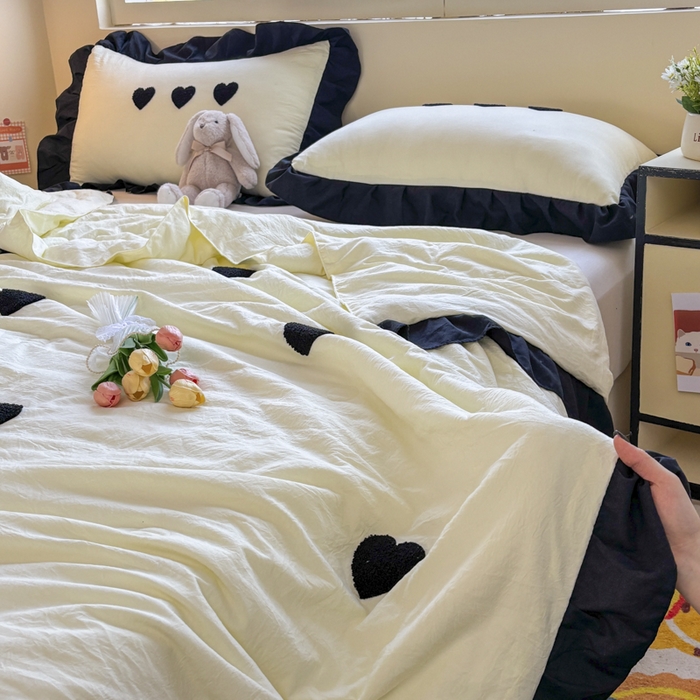 91家纺网 家纺一手货源 找家纺 老K (原美阁） 2025新款毛巾绣韩版单夏被空调被单品 爱心-米白