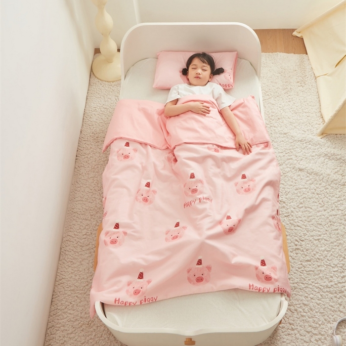 91家纺网 家纺一手货源 找家纺 艾佳宝贝 2025新款A类儿童全棉多功能单被套 乖巧萌猪