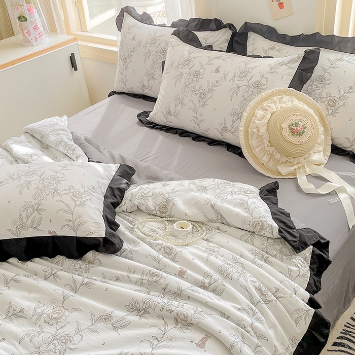 91家纺网 家纺一手货源 找家纺 佳一家纺 2025新款亲肤水洗棉夏被 花恋