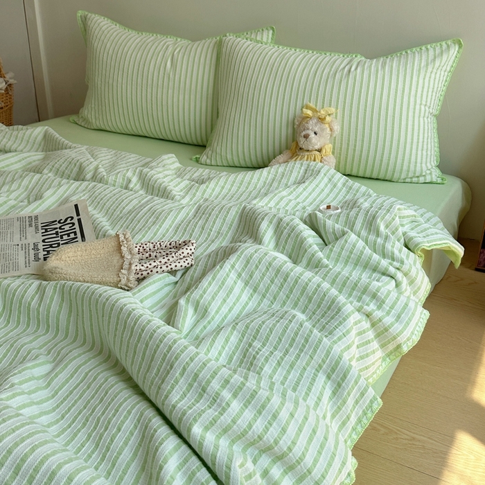 91家纺网 家纺一手货源 找家纺   曼町家居2025新款全棉水洗棉提花贝壳边夏被系列 青竹碧