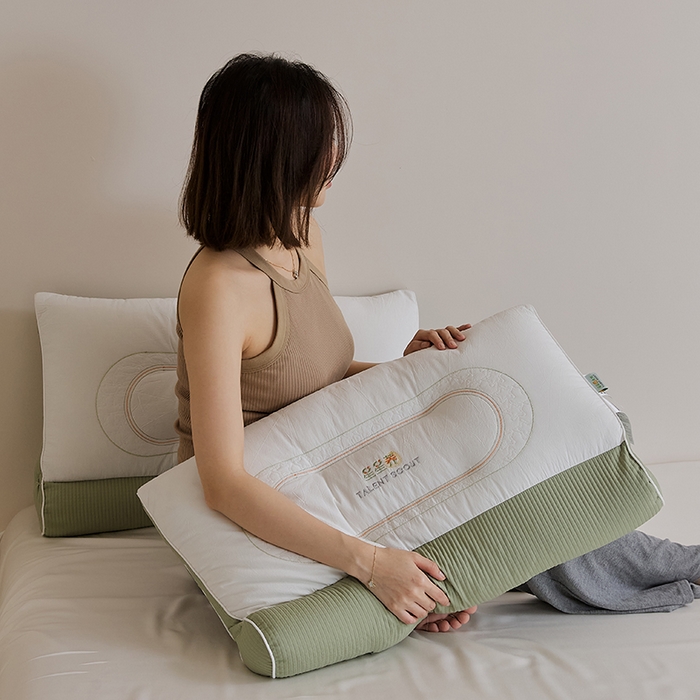 91家纺网 家纺一手货源 找家纺 2025新款星星荞护颈枕枕头枕芯 反牵引护颈枕-单只装（甜荞麦壳）