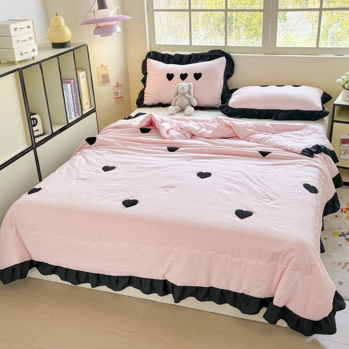 91家纺网 家纺一手货源 找家纺 老K (原美阁） 2025新款毛巾绣韩版单夏被空调被单品 爱心-粉