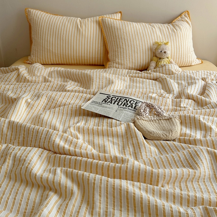 91家纺网 家纺一手货源 找家纺   曼町家居2025新款全棉水洗棉提花贝壳边夏被系列 流萤橙