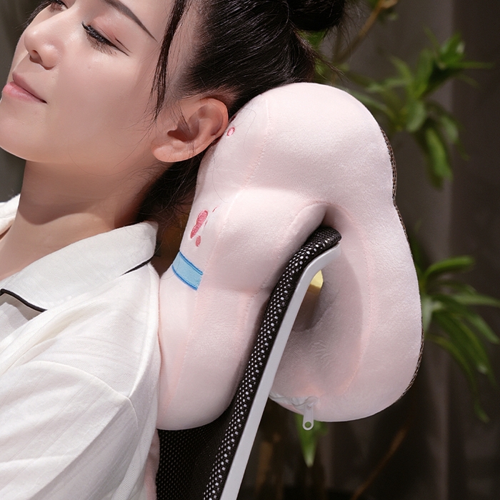 91家纺网 家纺一手货源 找家纺 （总）仟亿莱 2025新款卡通冰藤凉席双面午睡枕