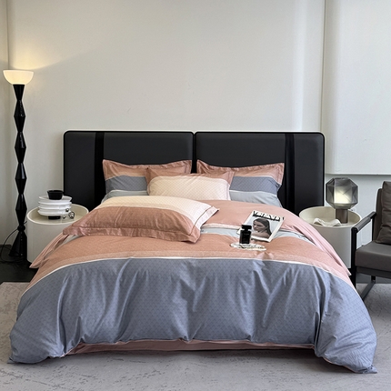 91家纺网 家纺一手货源 找家纺 乐蔻家纺 2025新款全棉13376数码印花四件套 漫步（桔）