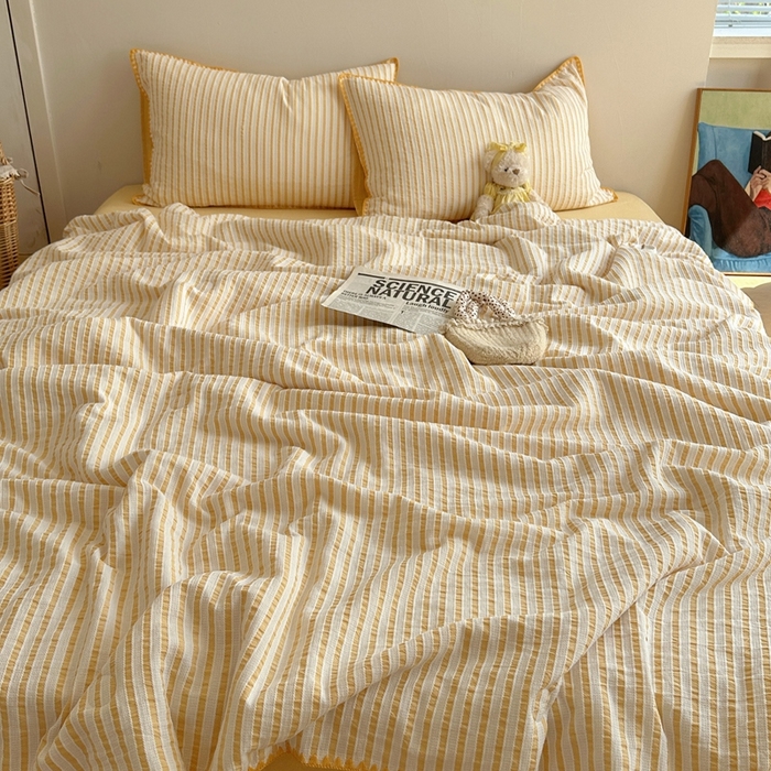 91家纺网 家纺一手货源 找家纺   曼町家居2025新款全棉水洗棉提花贝壳边夏被系列 流萤橙